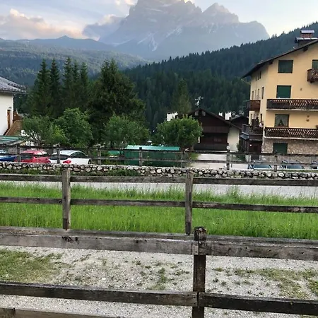Casa Bianca San Vito di Cadore